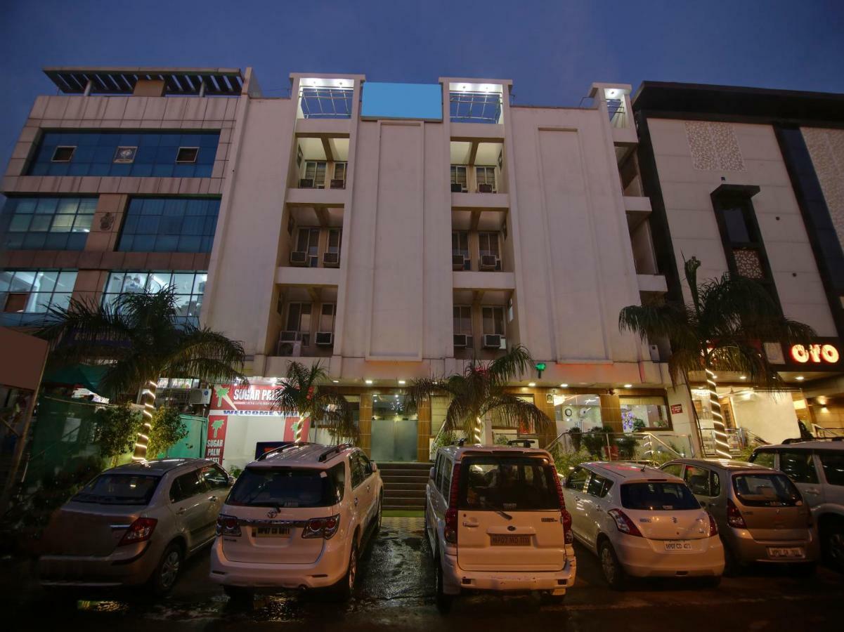 Capital O 32619 Hotel Sugar Palm Gwalior Eksteriør bilde