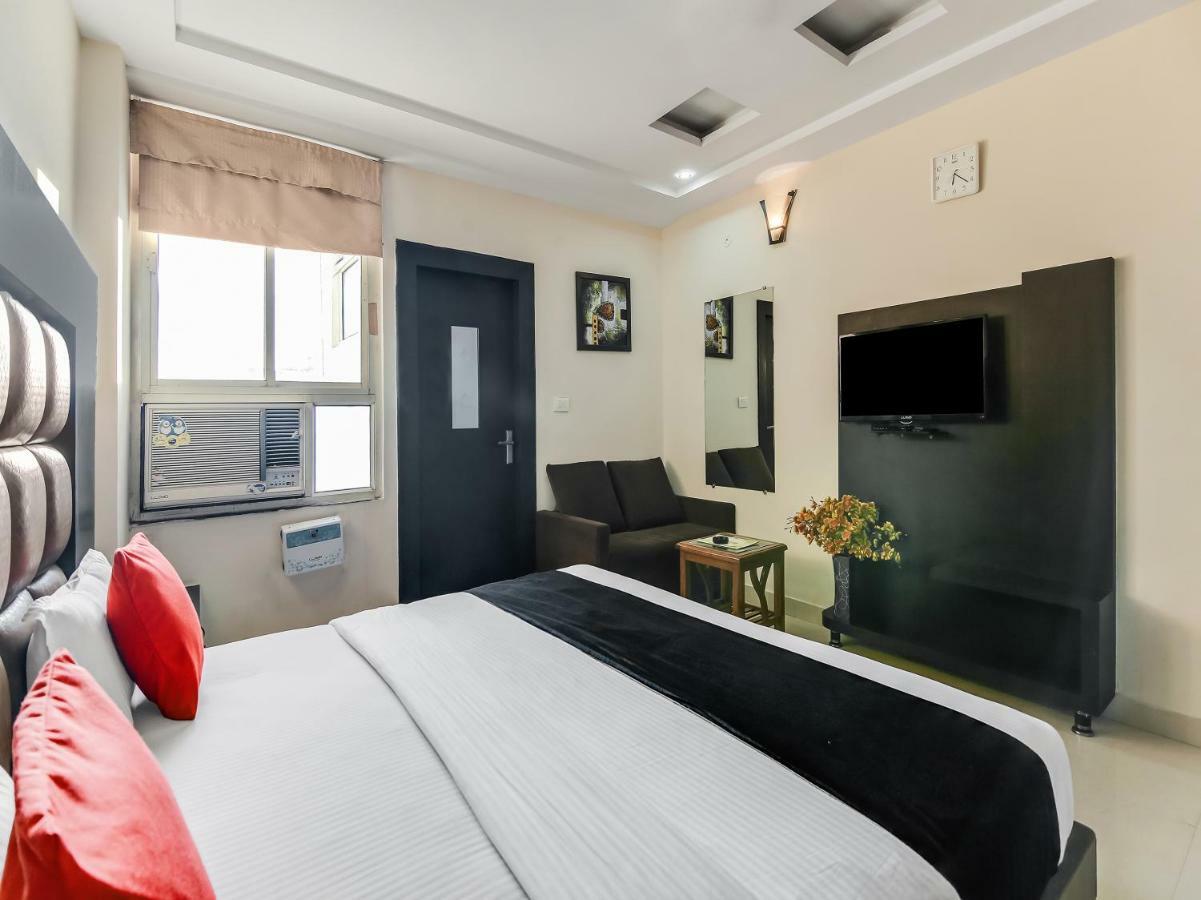 Capital O 32619 Hotel Sugar Palm Gwalior Eksteriør bilde