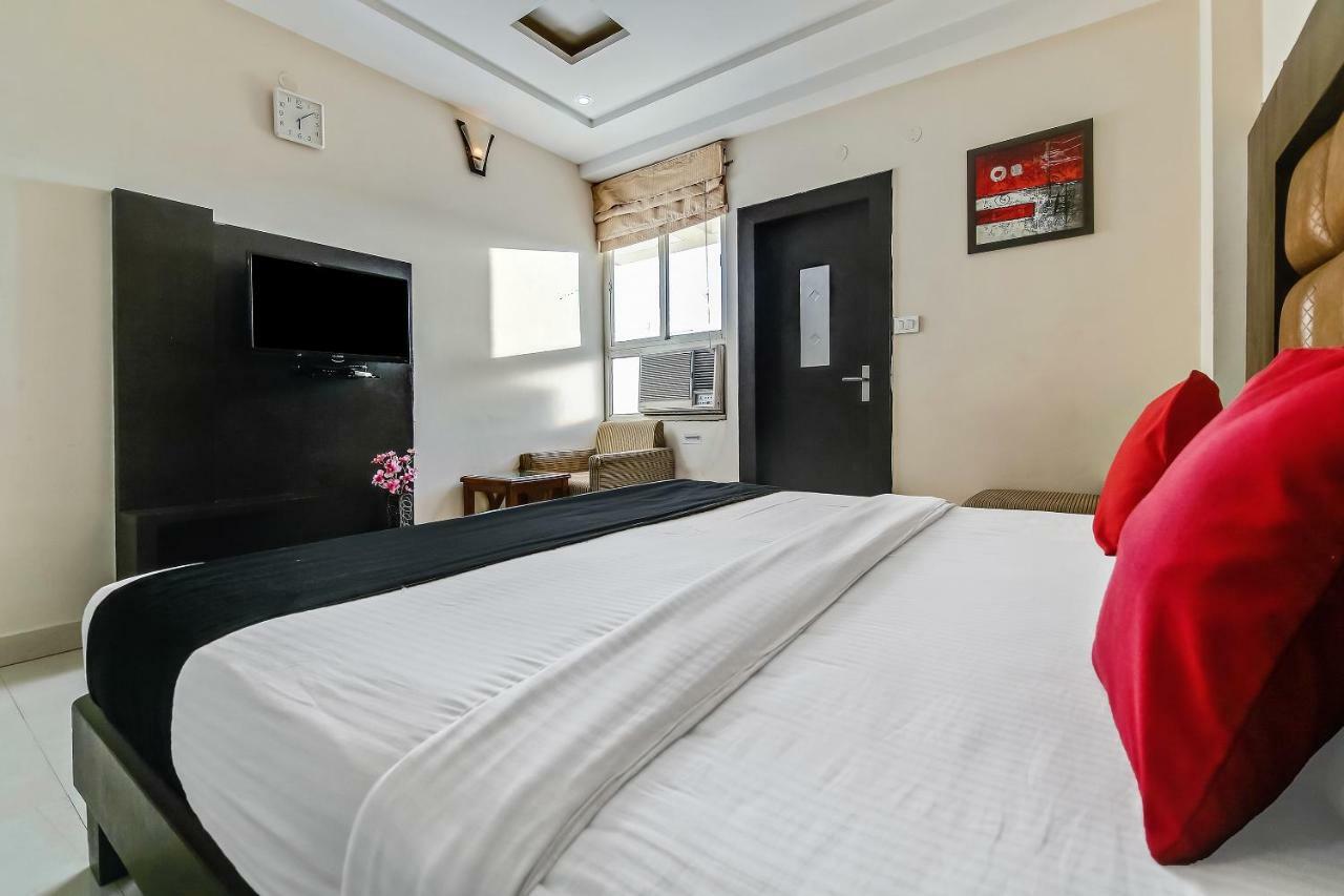 Capital O 32619 Hotel Sugar Palm Gwalior Eksteriør bilde