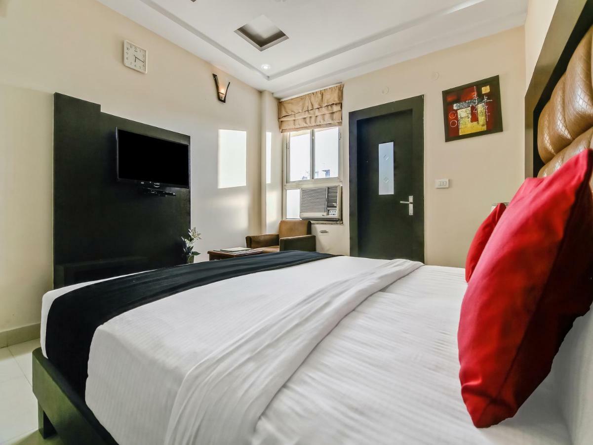 Capital O 32619 Hotel Sugar Palm Gwalior Eksteriør bilde