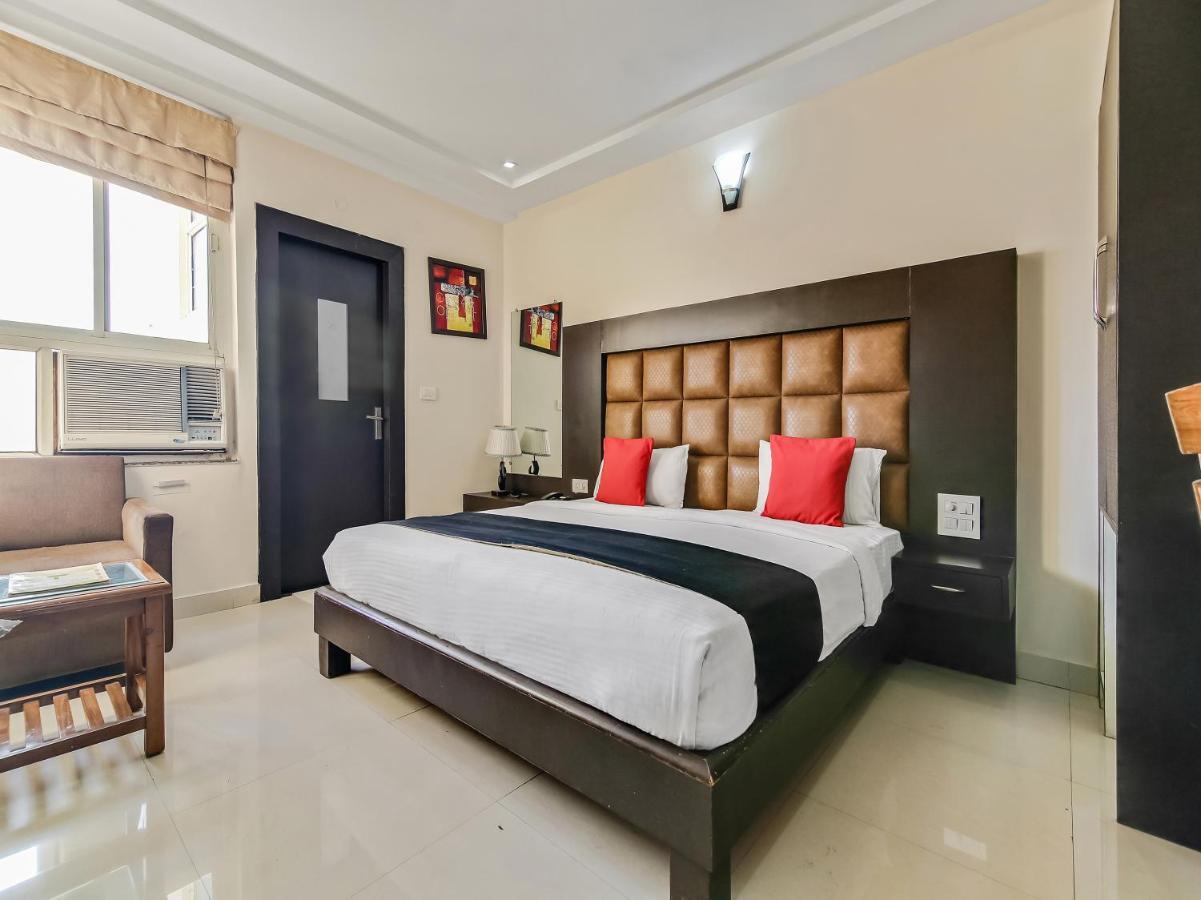 Capital O 32619 Hotel Sugar Palm Gwalior Eksteriør bilde