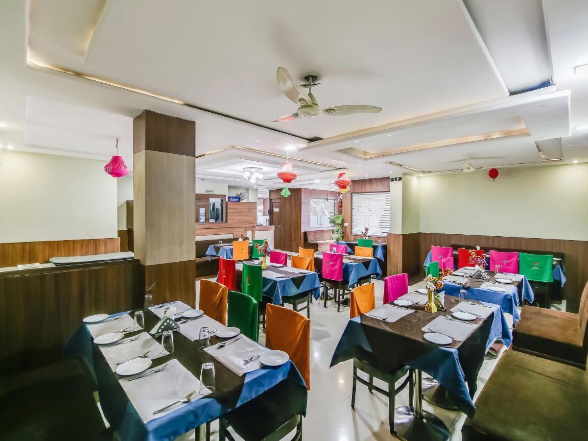 Capital O 32619 Hotel Sugar Palm Gwalior Eksteriør bilde